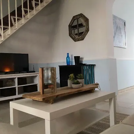 Casa Del Mar 1 *