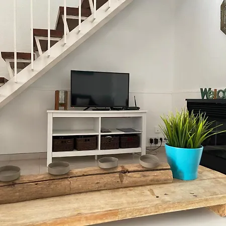 펜션 Casa Del Mar 1 네르하