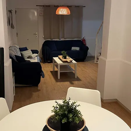 Casa Del Mar 1 *