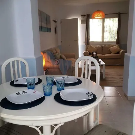 Casa Del Mar 1 네르하