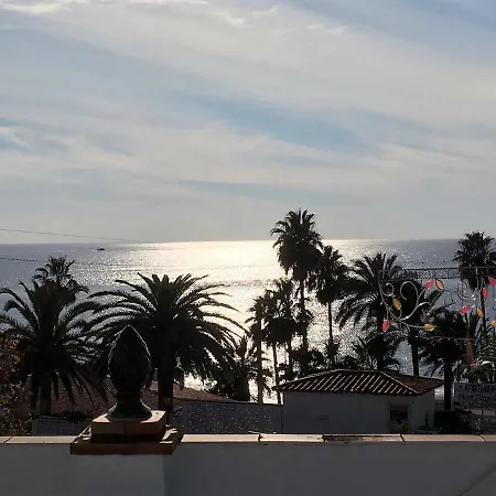 Casa Del Mar 1 펜션